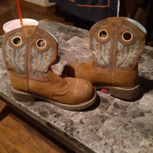 Womens Ariat steel toed work boots